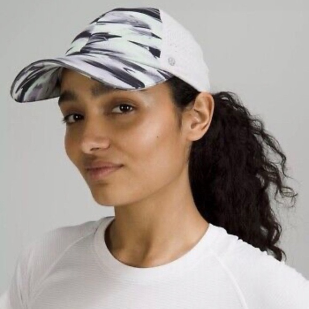 Lululemon Fast and Free Running Hat
